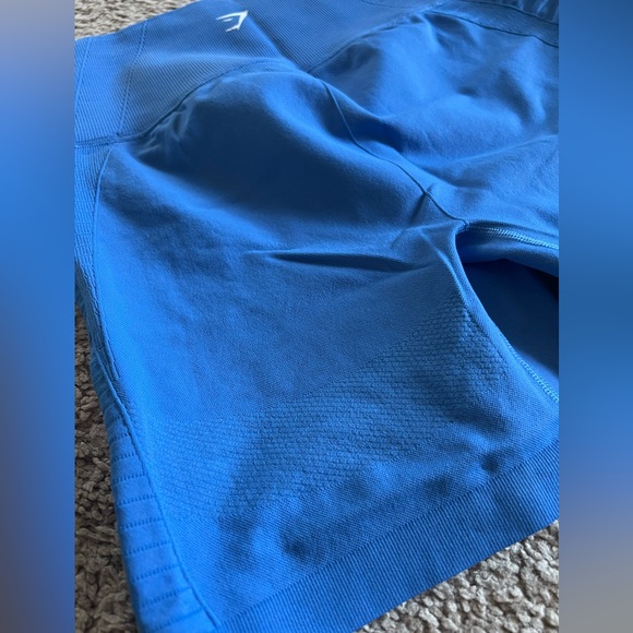 GYMSHARK High-Waisted Shorts size Medium - Picture 4 of 5